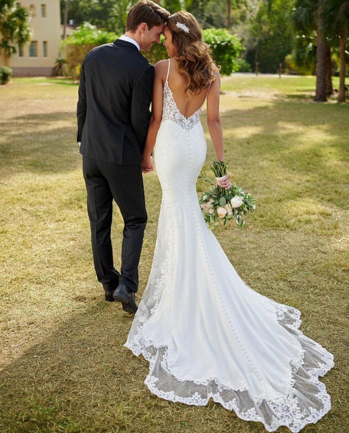 Lace Mermaid Wedding Dresses Spaghetti Straps V-Neck Backless